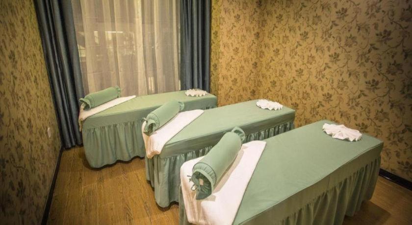 Fuyue Hotel